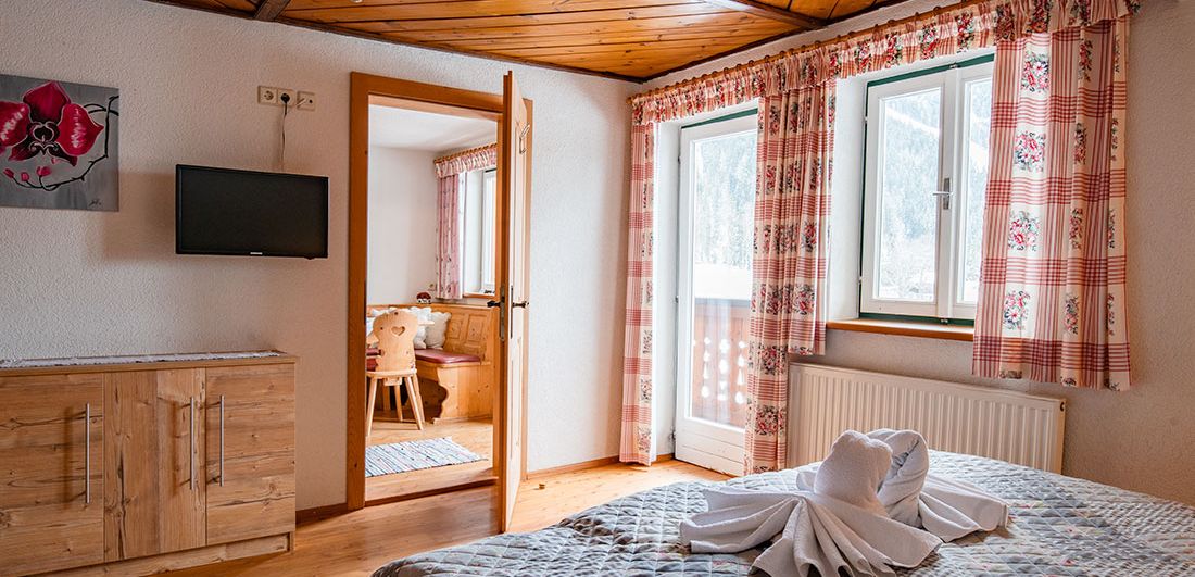 Schlafzimmer mit Bergblick