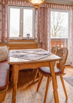 kitchen with a view on the mountains